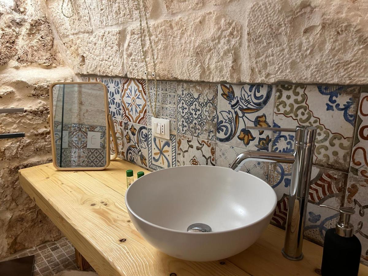 Dimora Grimaldi Bed & Breakfast Ostuni Luaran gambar