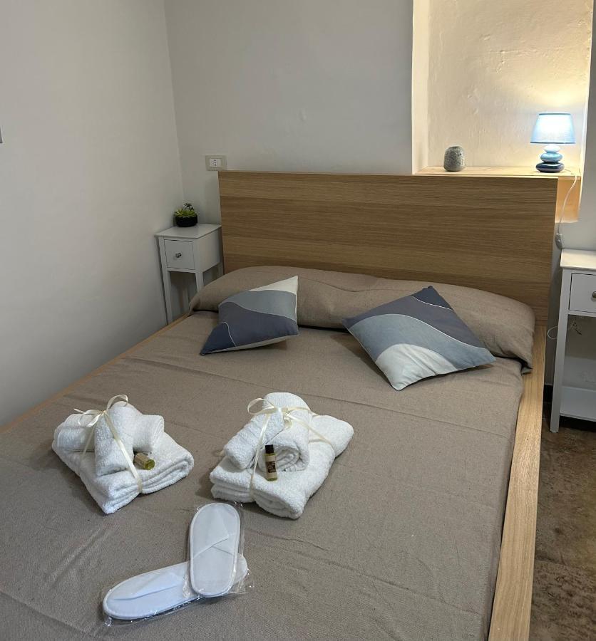 Dimora Grimaldi Bed & Breakfast Ostuni Luaran gambar