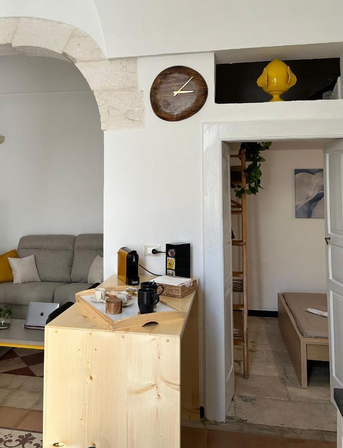Dimora Grimaldi Bed & Breakfast Ostuni Luaran gambar